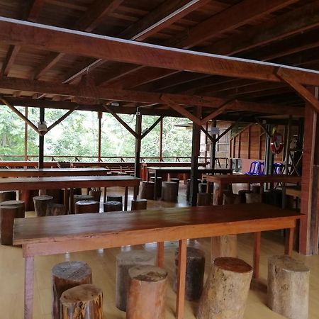 Madera Labrada Lodge Ecologico Tarapoto Exterior foto